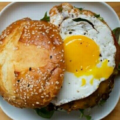 Burger Telor Ceplok