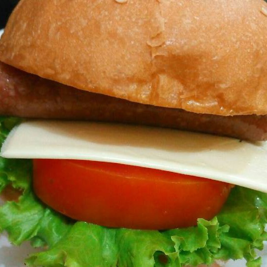 Burger Telur Crispy Sosis Keju