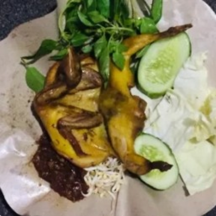 Burung Goreng dan Nasi