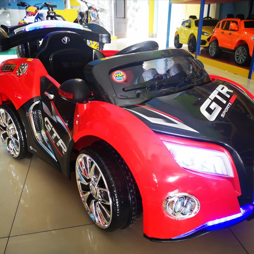 C12-MOBIL AKI MAINAN MOBIL AKI JENIS GTR MERK GTR PER UNIT 2