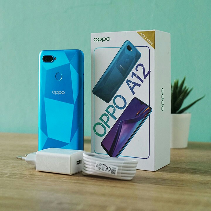 C12-OPPO SMARTPHONE OPPO A12 RAM 3 ROM 32 MERK OPPO PER UNIT 3