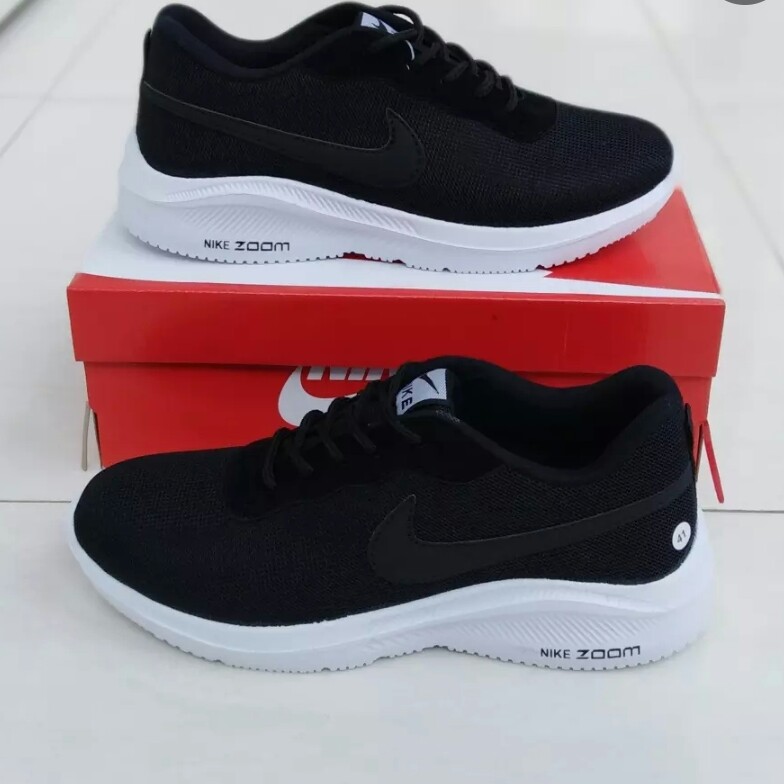 C3-- SEPATU CASUAL SNEAKERS NIKE2 ZOOM HITAM MERK - PER UNIT