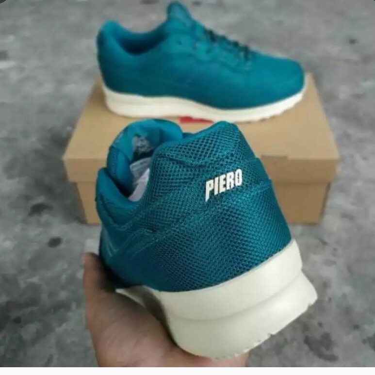 C3-- SEPATU PIERO JOGGER FULLMESH MERK - PER UNIT 3