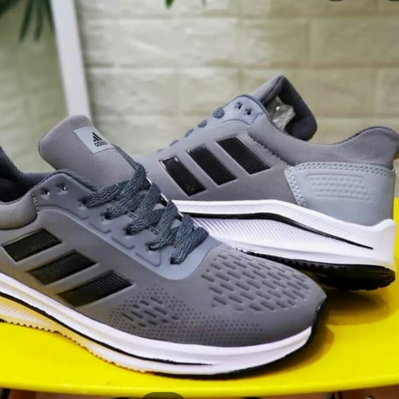 C3-- SEPATU PRIA ADIDAS KETS RUNNING PREMIUM MERK - PER UNIT 3