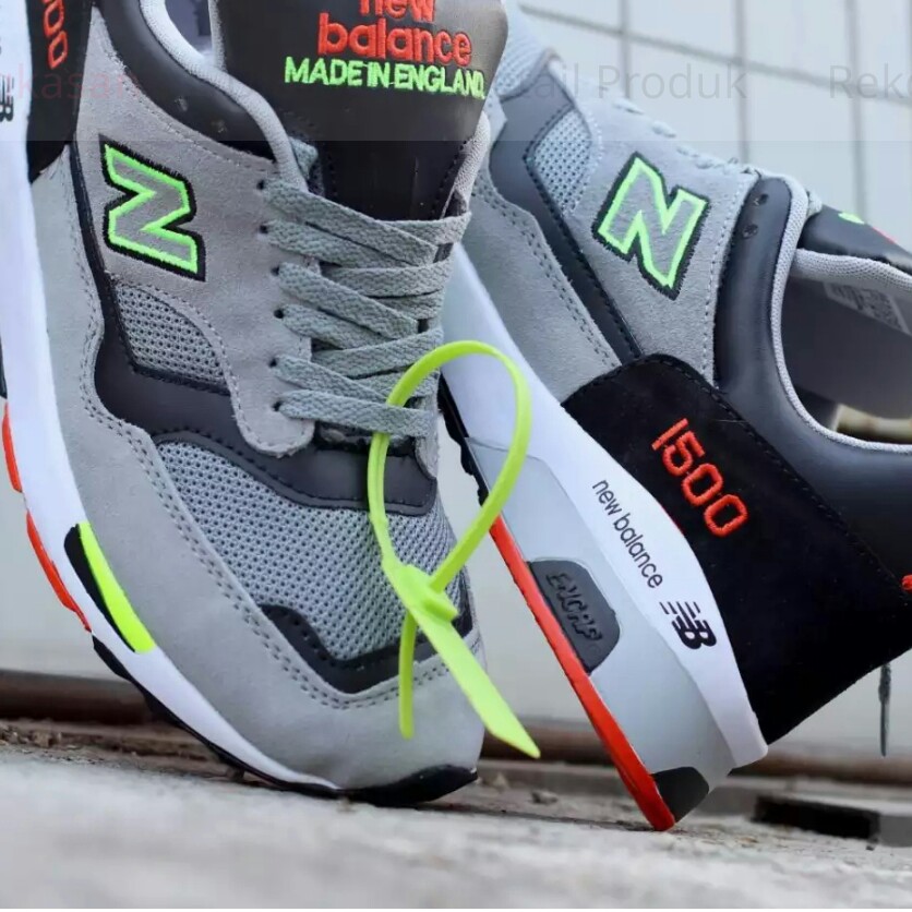 C3-- SEPATU PRIA NEW BALANCE SNEAKERS24  MERK - PER UNIT