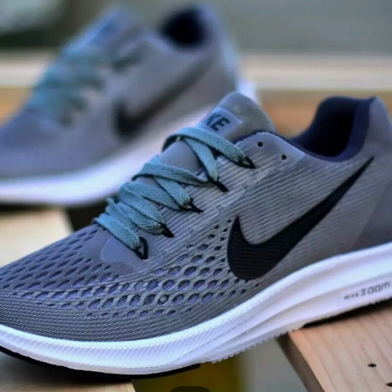 Sepatu nike discount air max zoom