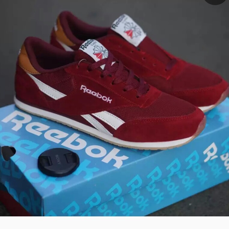 C3-- SEPATU REEBOK CLASSIC HIGH QUALITY  MERK - PER UNIT 2