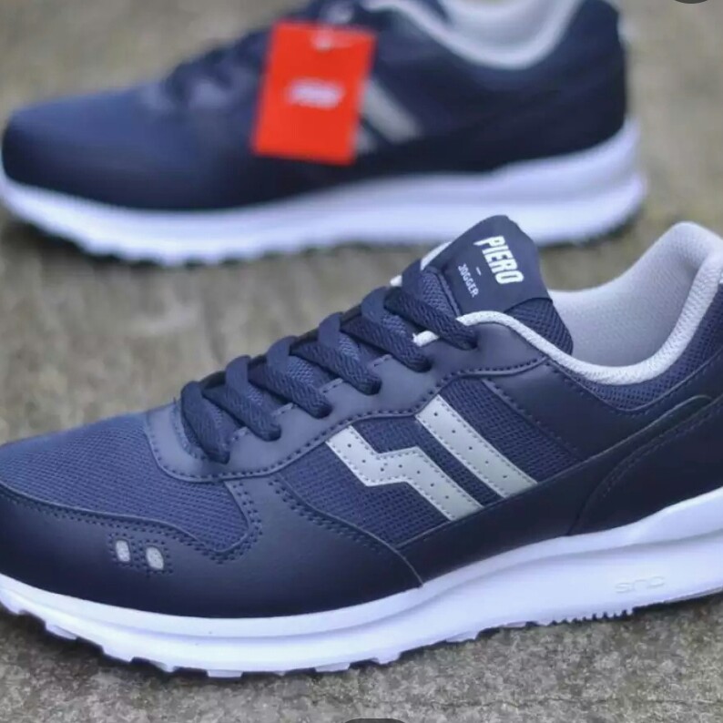 C3-- SEPATU RUNNING PIERO JOGGER INSIGNIA P20592 MERK - PER UNIT