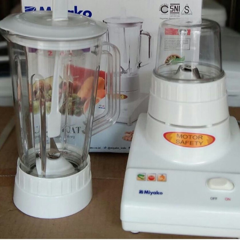 C3-BLENDER MIYAKO BLENDER  KACA 2 TABUNG MERK MIYAKO PER UNIT