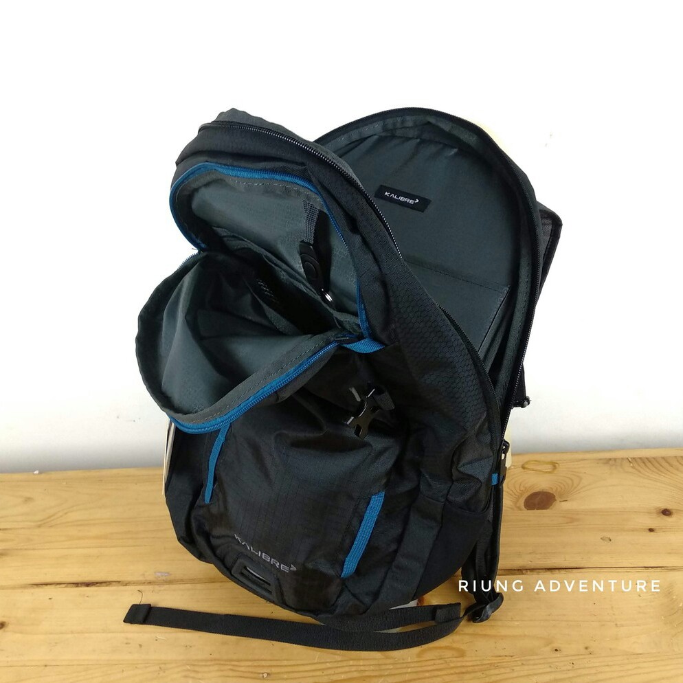 C3-KALIBRE TAS BACKPACK BLACK - ALTINUM 21L - 910683 - 000 MERK KALIBR 3