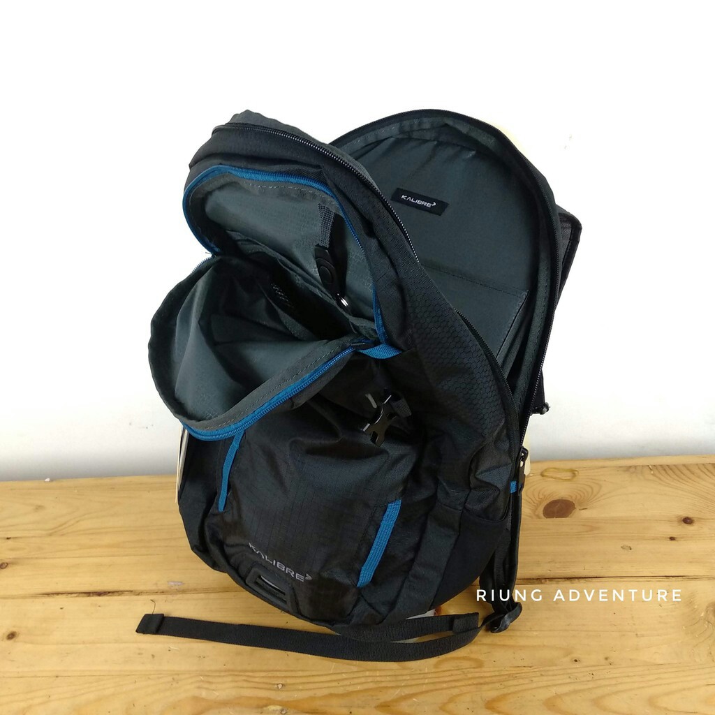 C3-KALIBRE TAS BACKPACK BLACK - ALTINUM 21L - 910683 - 000 MERK KALIBR 3