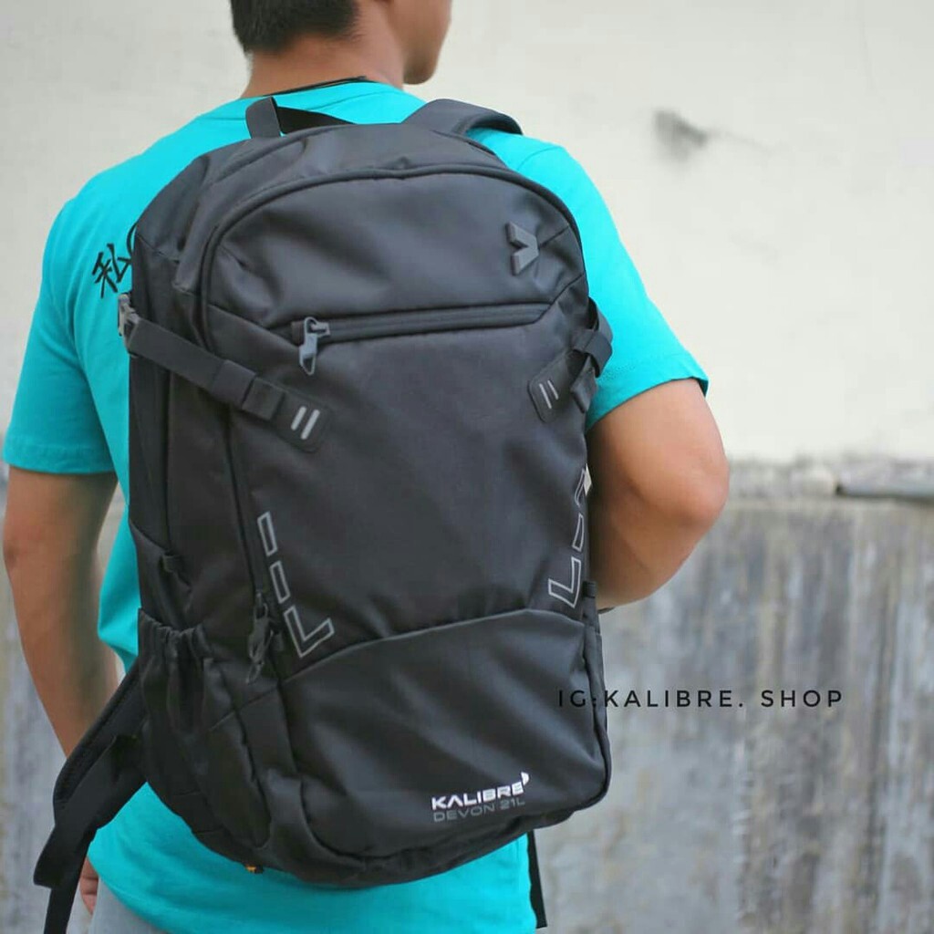 C3-KALIBRE TAS BACKPACK BLACK - DEVON 21L - 910633 - 000 MERK KALIBRE