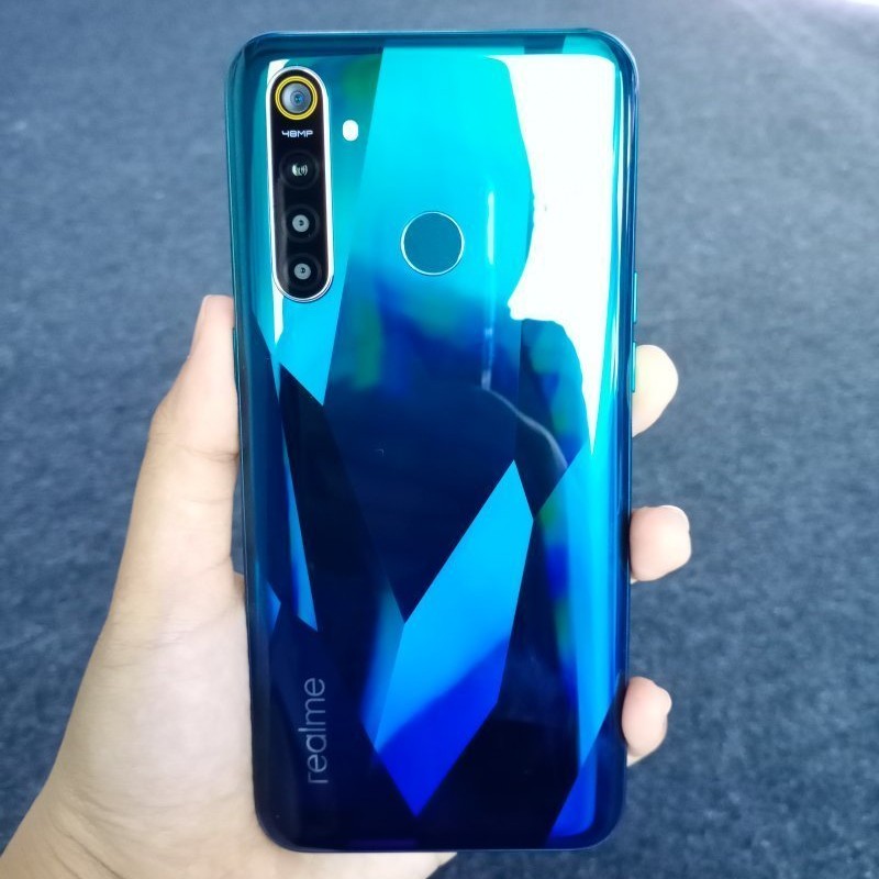 C3-REALME 5S RAM 4GB ROM 64GB 5000MAH MERK REALME PER UNIT 3