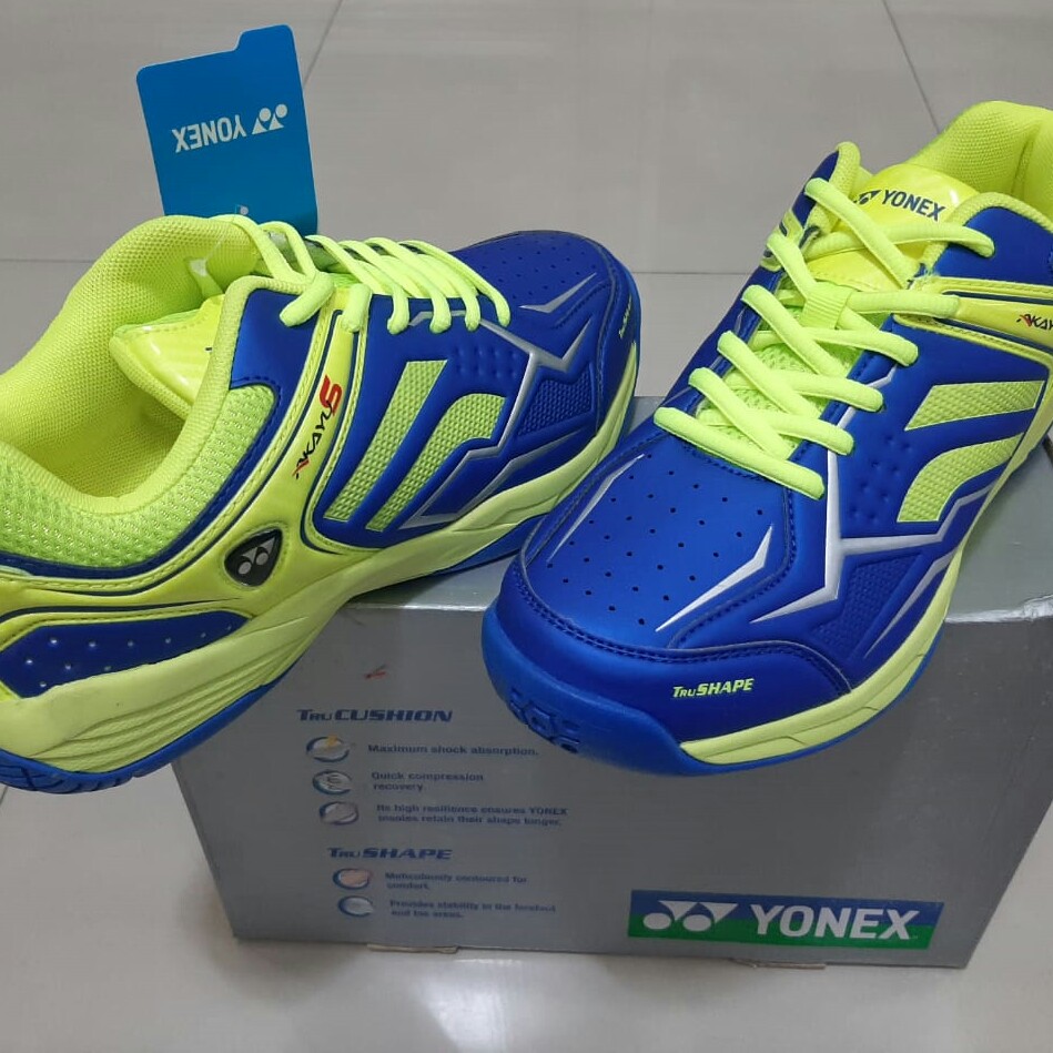 C3-SEPATU BADMINTON YONEX AKAYU S WARNA LIME GREEN UKURAN 39 - 44 MERK 2