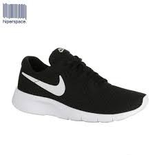 C3-SEPATU SPORT NIKE TANJUN MERK NIKE PER UNIT