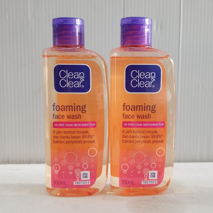 CC Foaming Face Wash