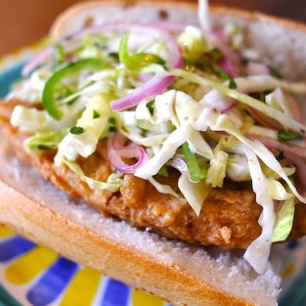 CHICKEN SANDWICH