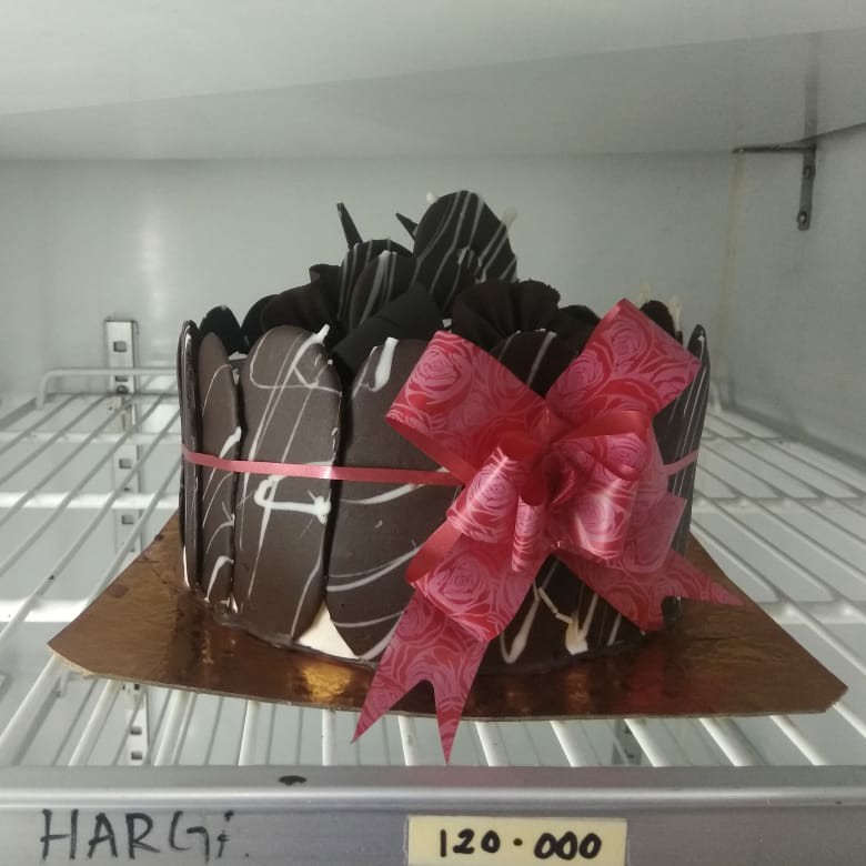 Cake Black Fores Besar 2