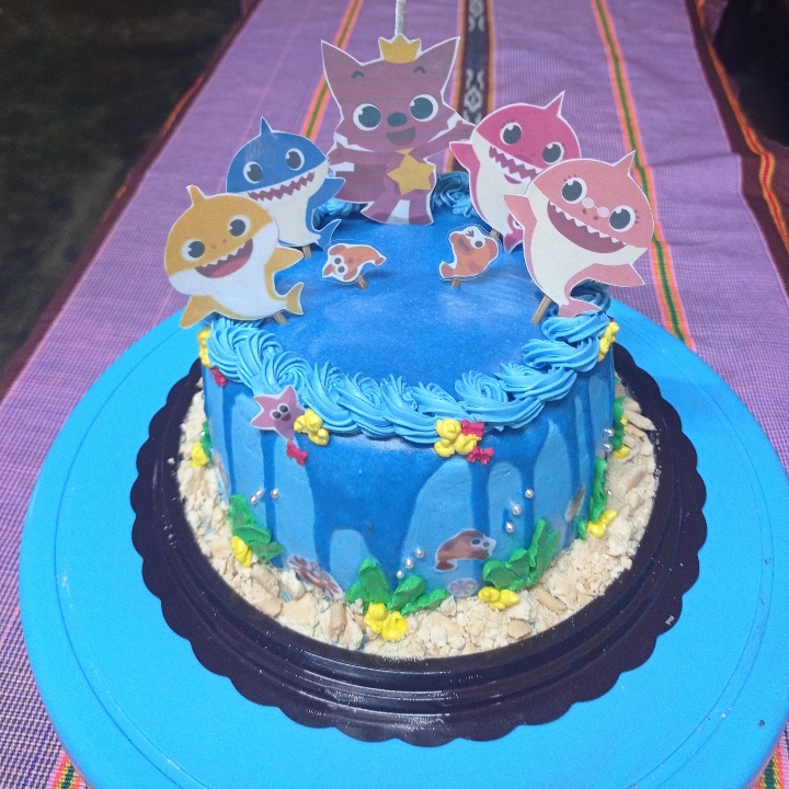 Cake Ultah Baby Shark