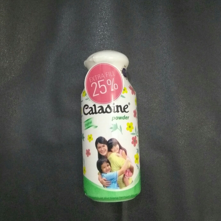 Caladine Bedak 100gr