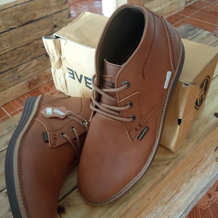 Casual Everone Coklat Tinggi