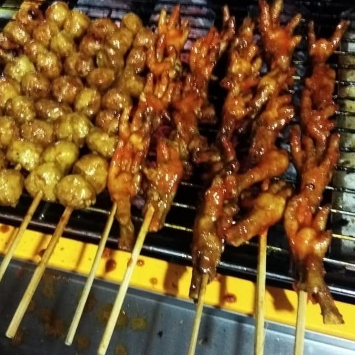 Ceker Bakar Goyang