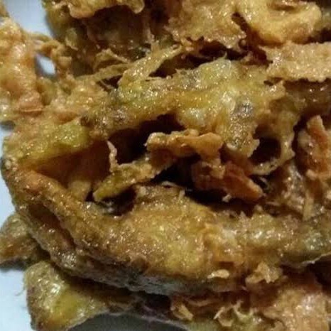 Ceker Goreng Kremes 