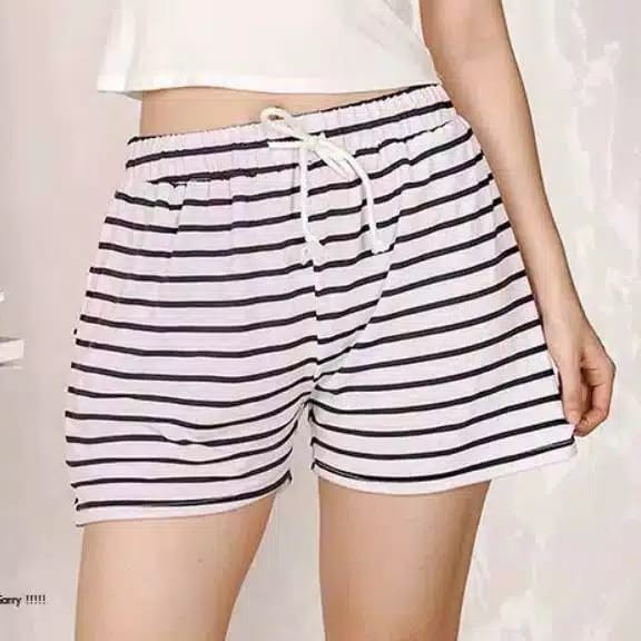 Celana Pendek Hotpants Salur Wanita All Size L-3XL