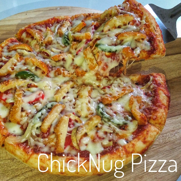 ChickNug Pizza