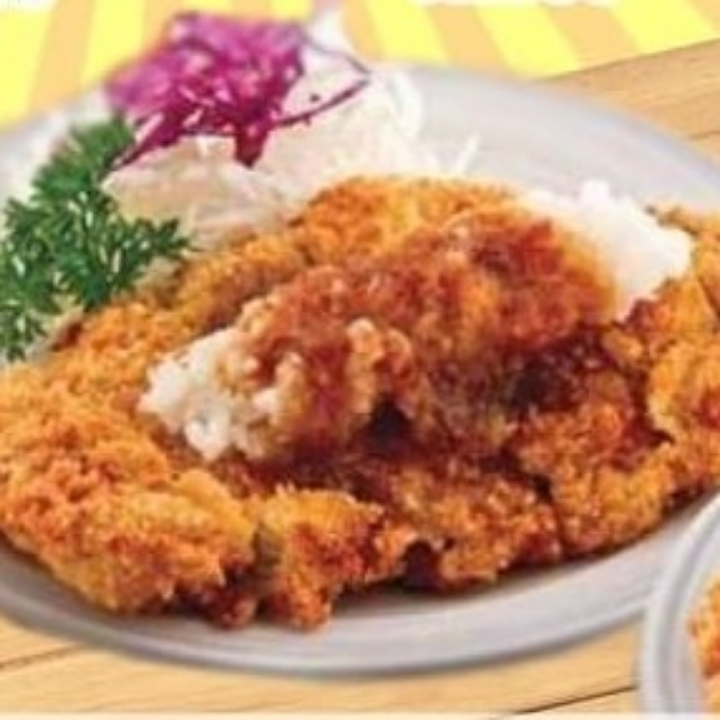 Chicken Katsu Spicy dengan Nasi