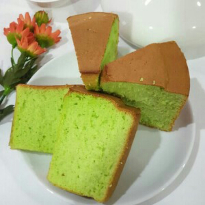 Chiffone Cake Pandan Slice