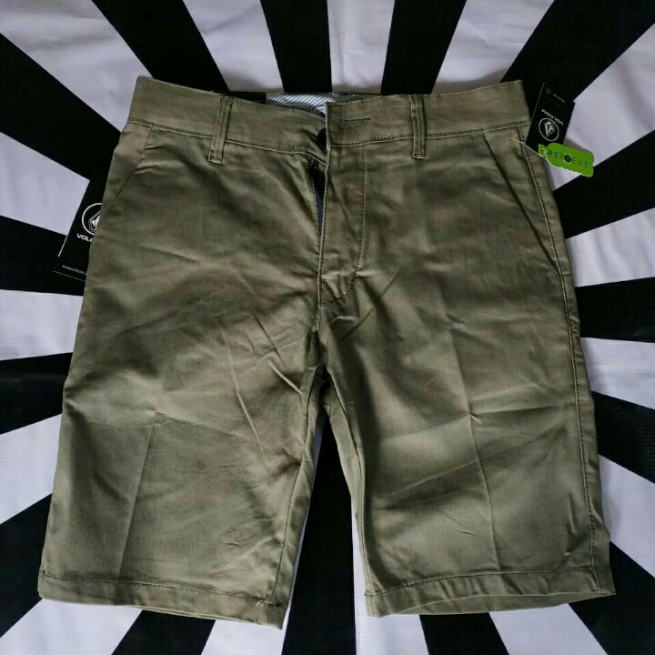 Chinos Volcom Pendek