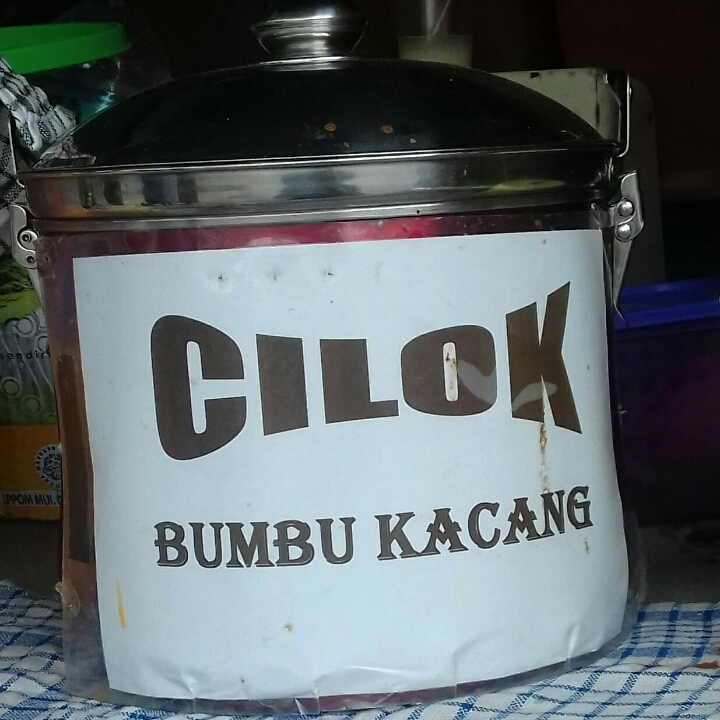 Cilok Bumbu Kacang