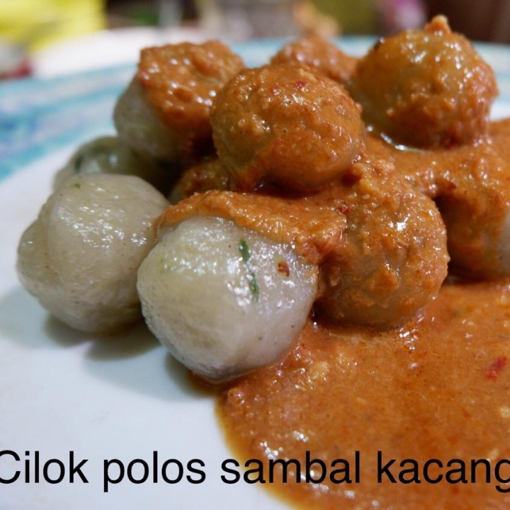 Cilok Keju Mozarela Sambal Kacang