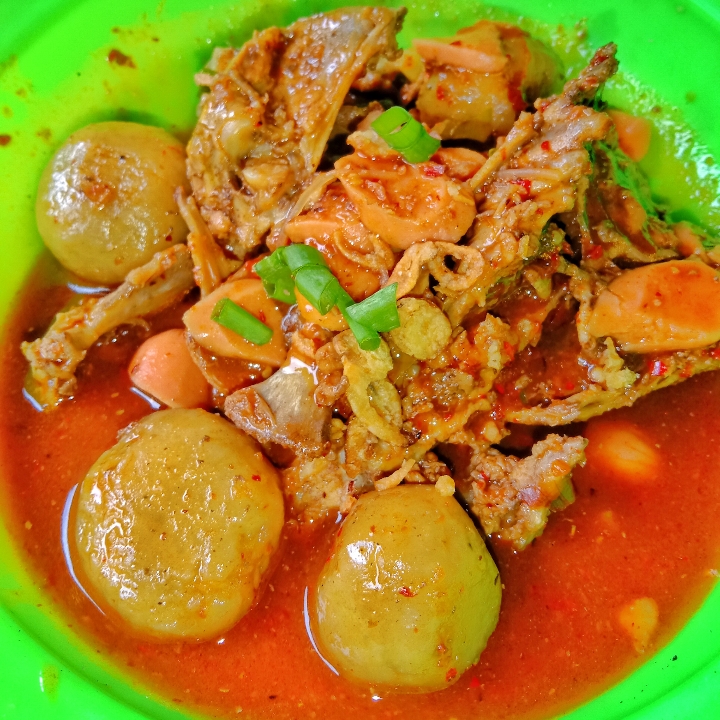 Cilok Kuah Balungan Pedas