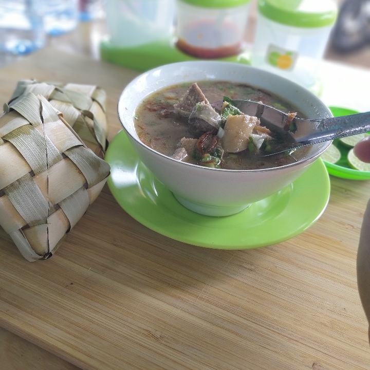 Coto Makassar Daging Paket Hemat Plus Ketupat