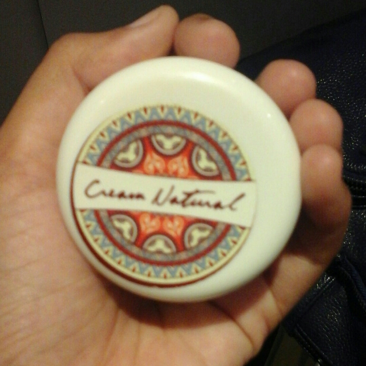 Cream Natural