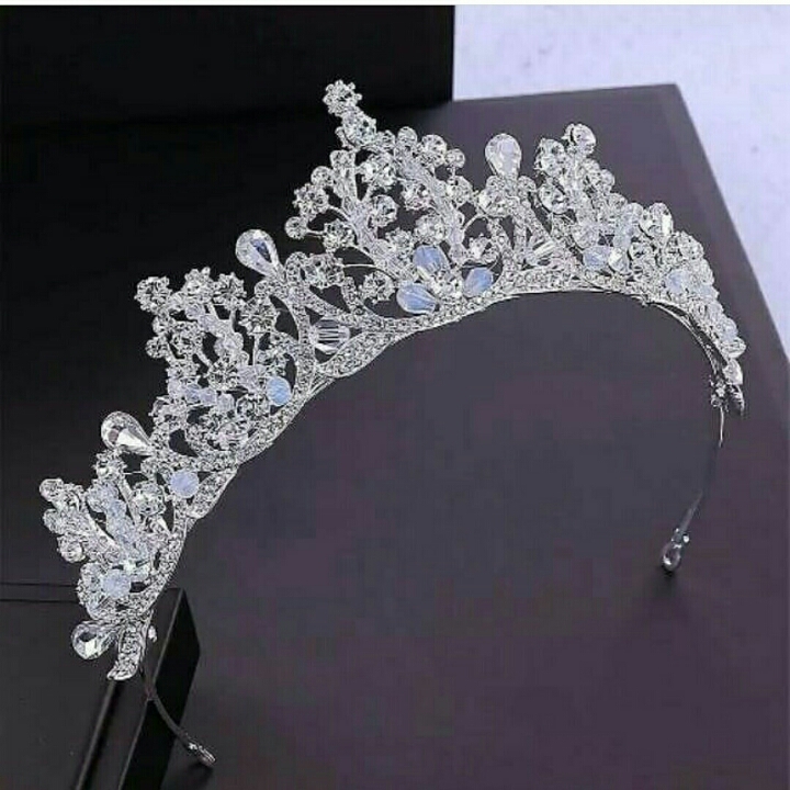 Crown 