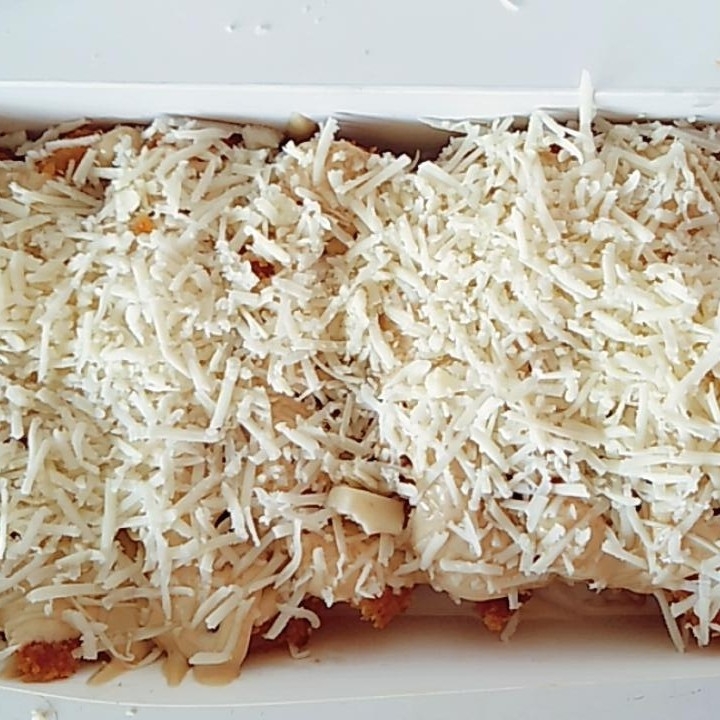 Crunchy Tiramisu Keju