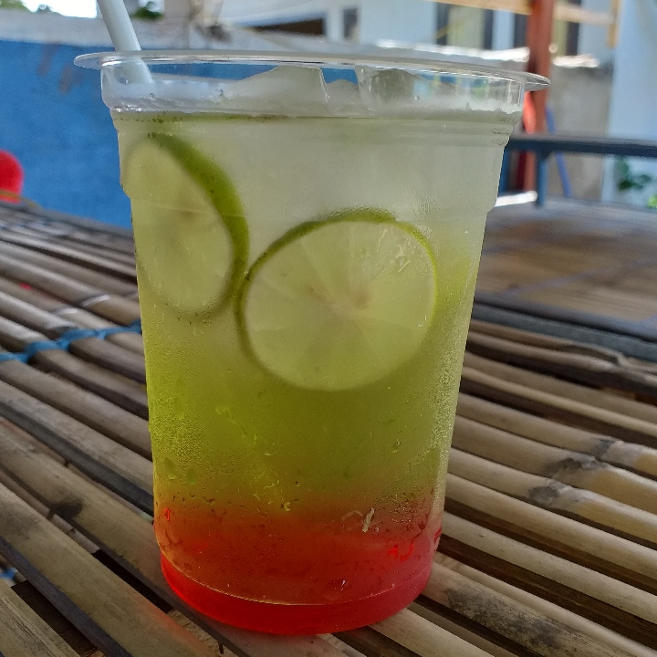 Cucumis Melo Mocktail