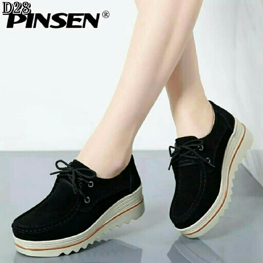 D28 Hitam