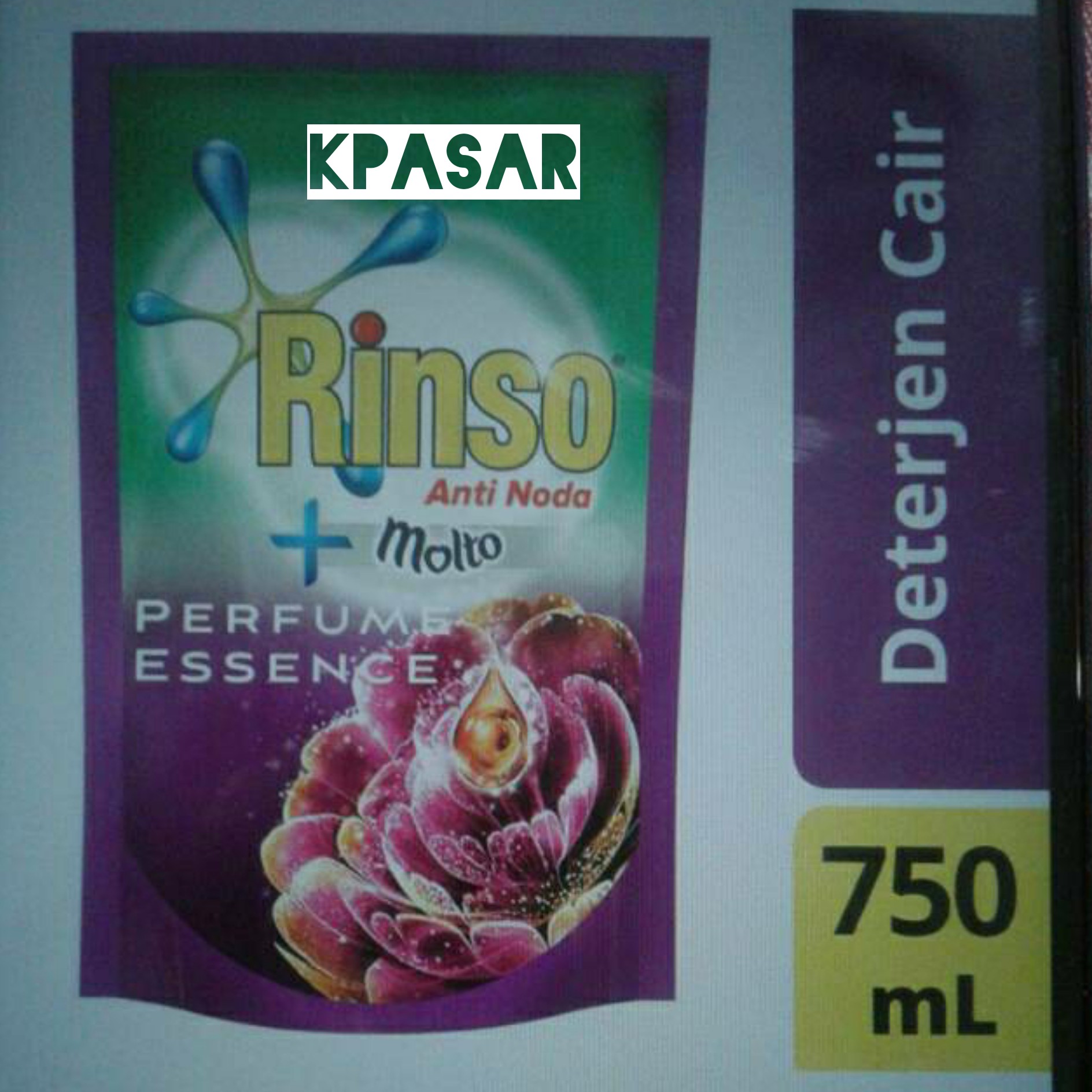 DETERJEN RINSO CAIR REFILL 750ML