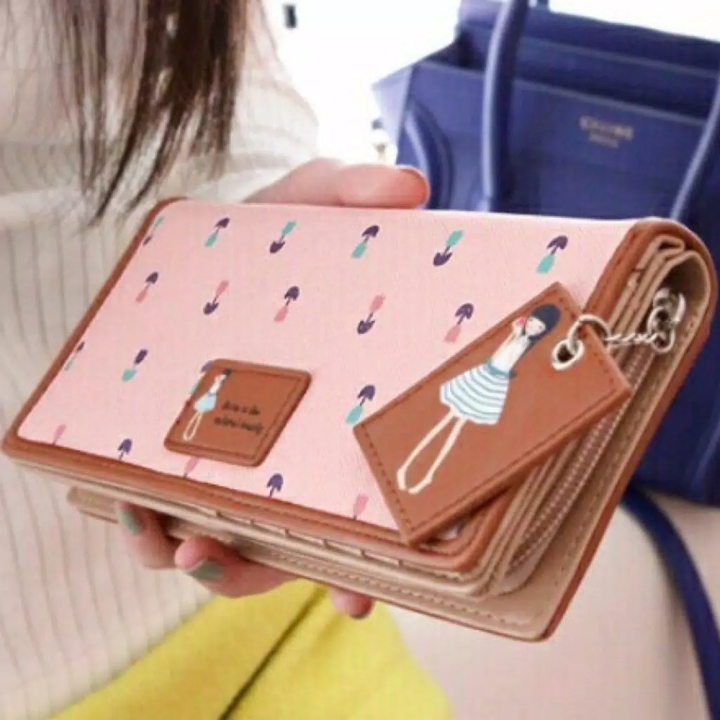 DOMPET DOLLY