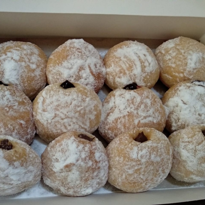 Donat Bombo Lini