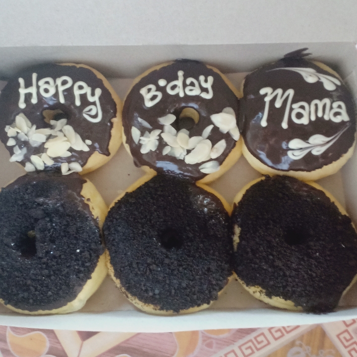 Donat Cokelat