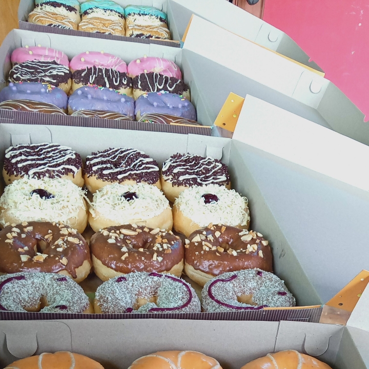 Donat Paket Isi 12