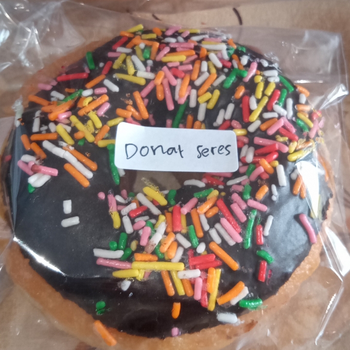 Donat Seres Isi 3