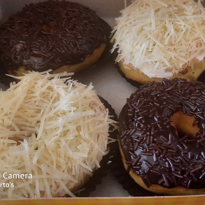 Donat Topping Isi 12