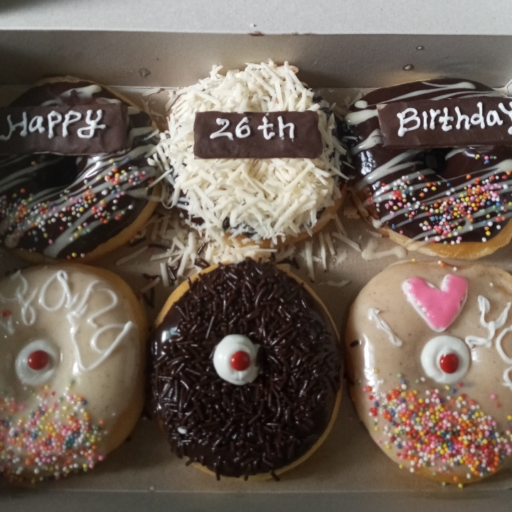 Donat Ulang Tahun