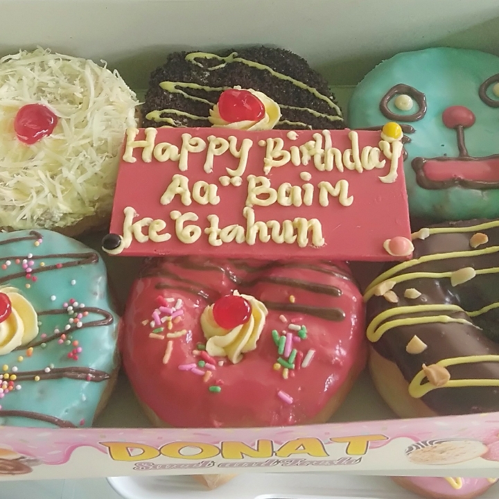 Donat Ultah